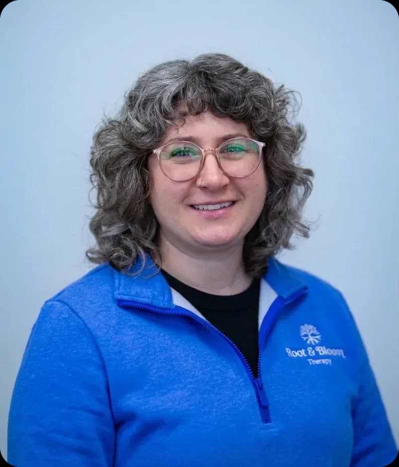 Photo of Lauren Delaurier